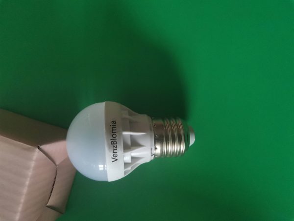 VenzBlomia LED bulb, non dimmable, E26 standard base, energy-saving UL certification Supply